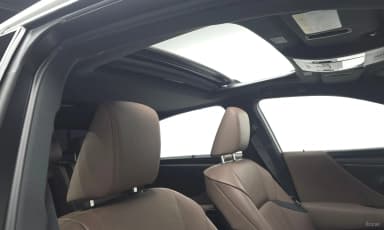 ES300h 7th Generation