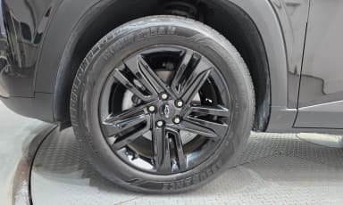 Trax Crossover