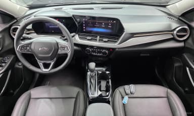 Trax Crossover