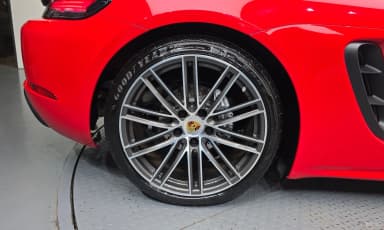 718 Boxster