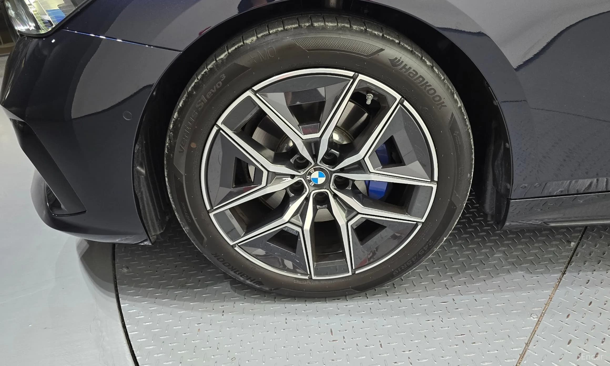 5 Series (G60)