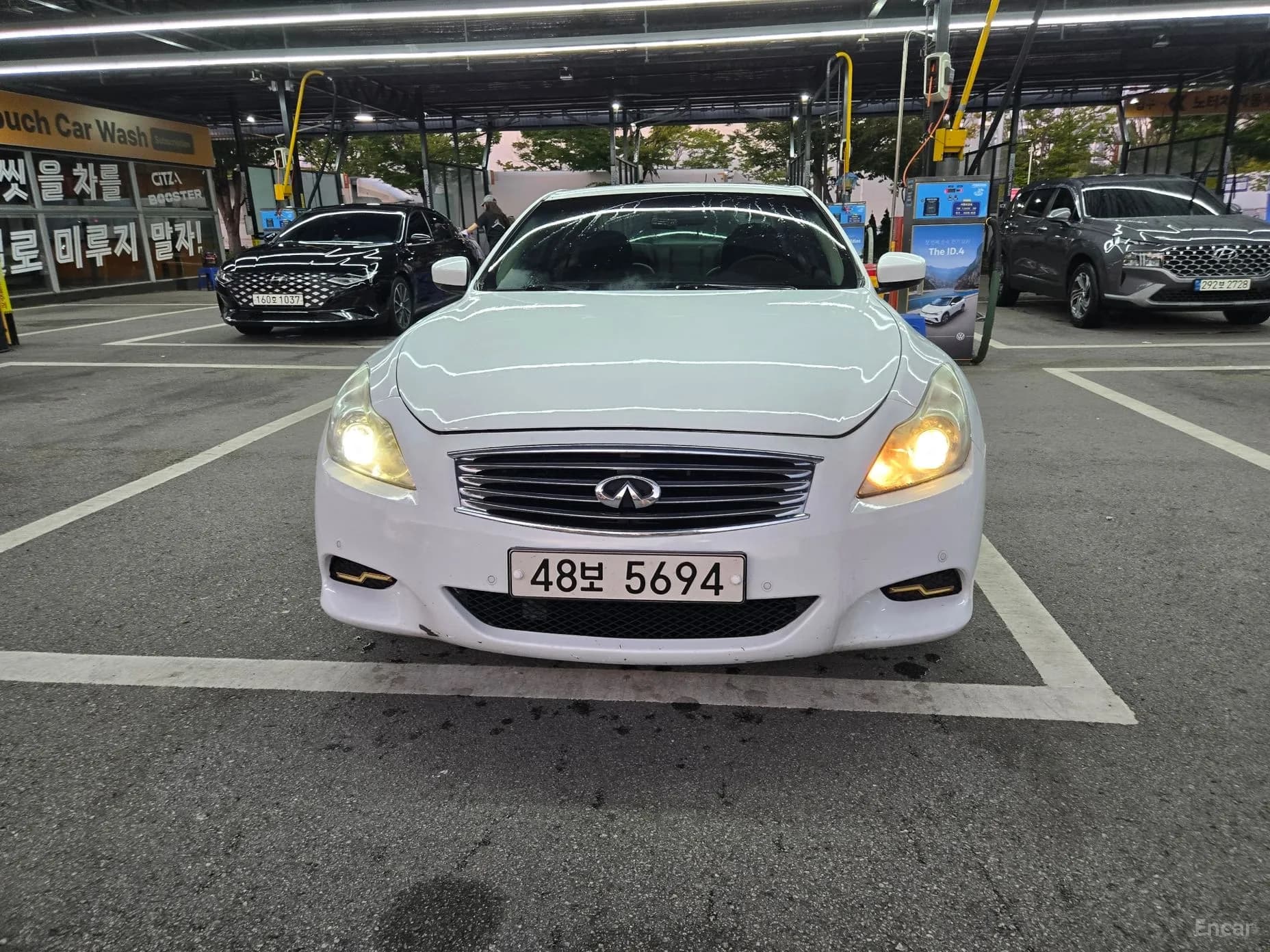G37