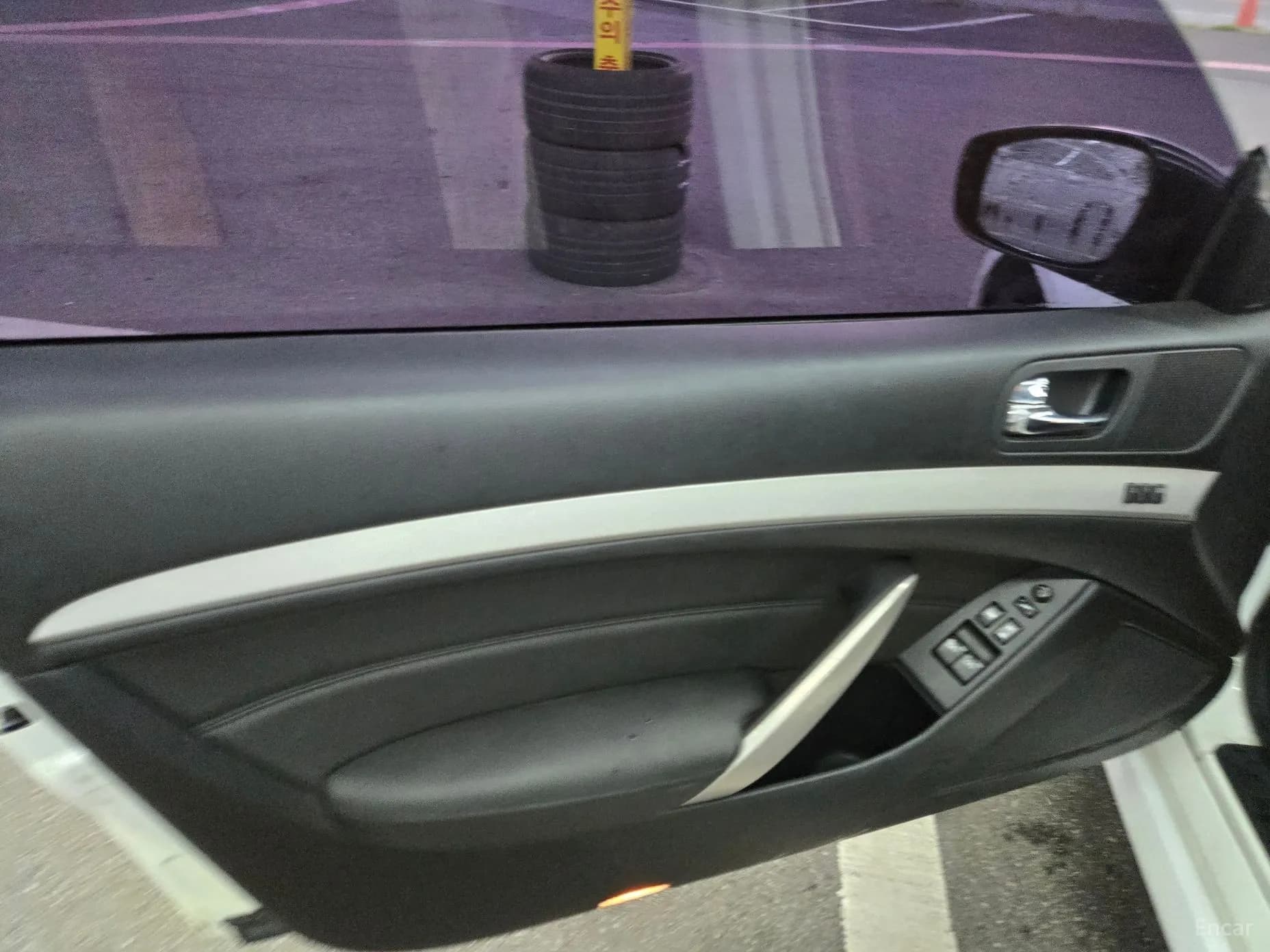 G37