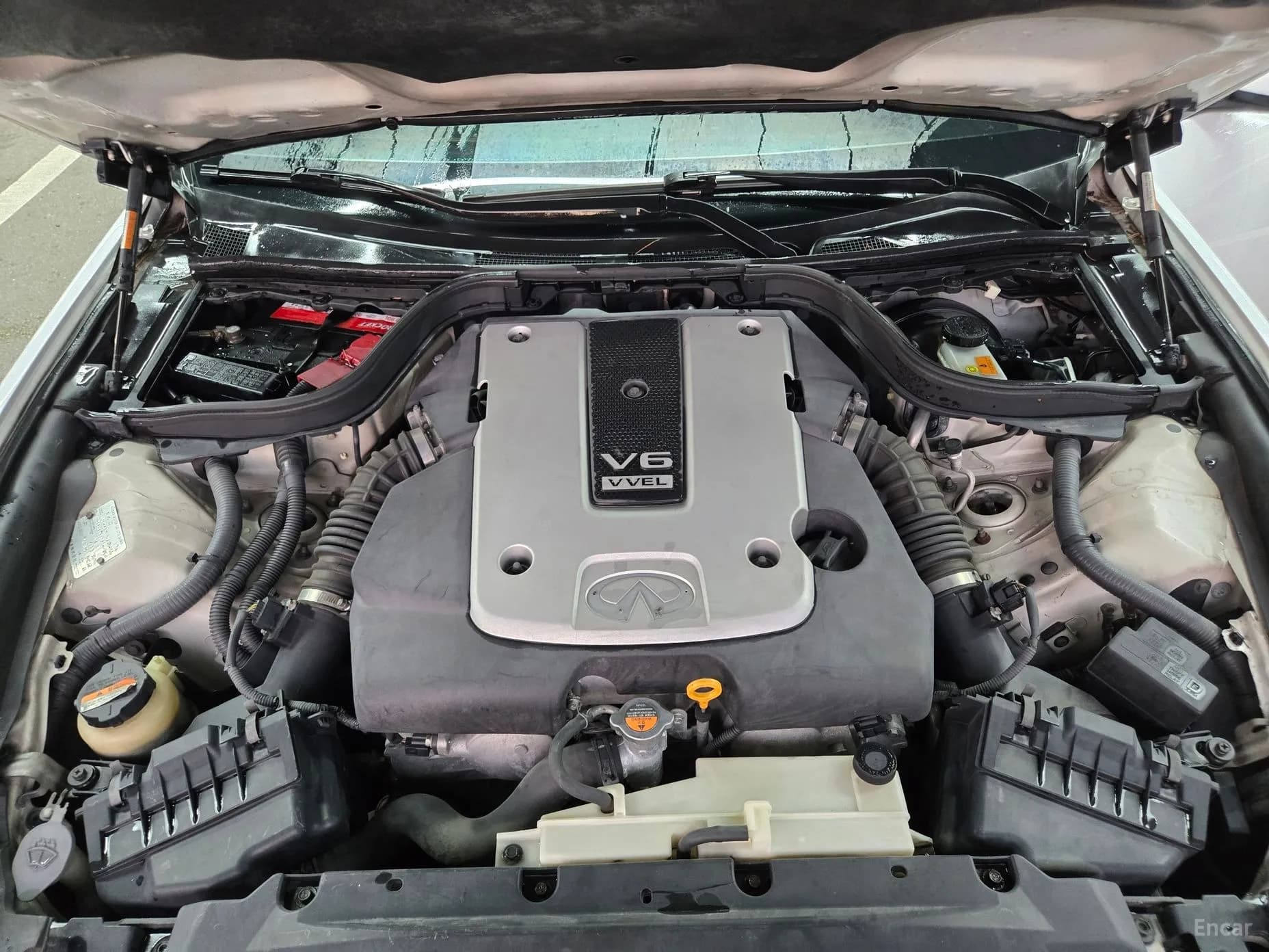 G37
