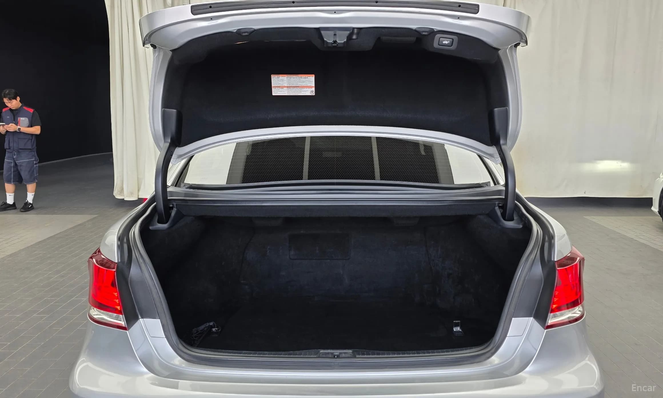LS460