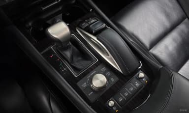 LS460