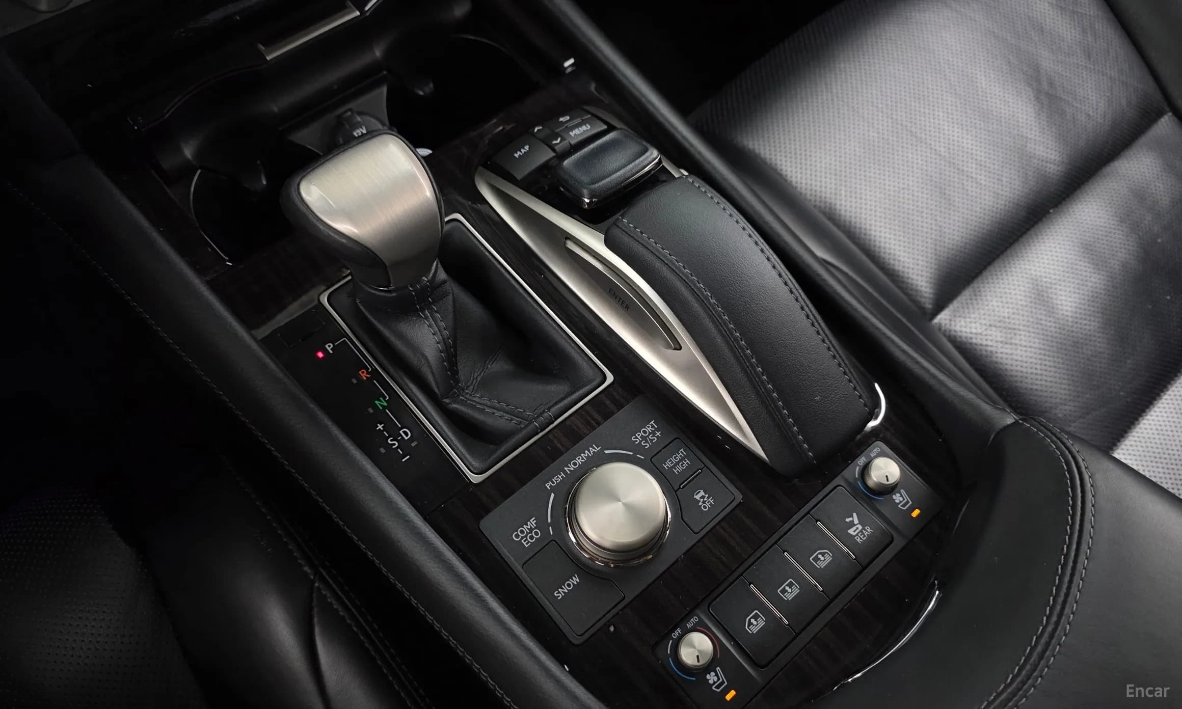 LS460