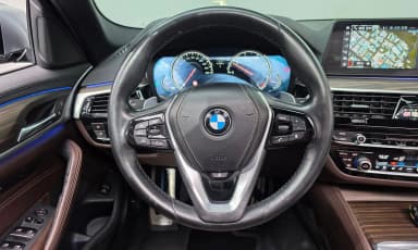 5 Series (G30)