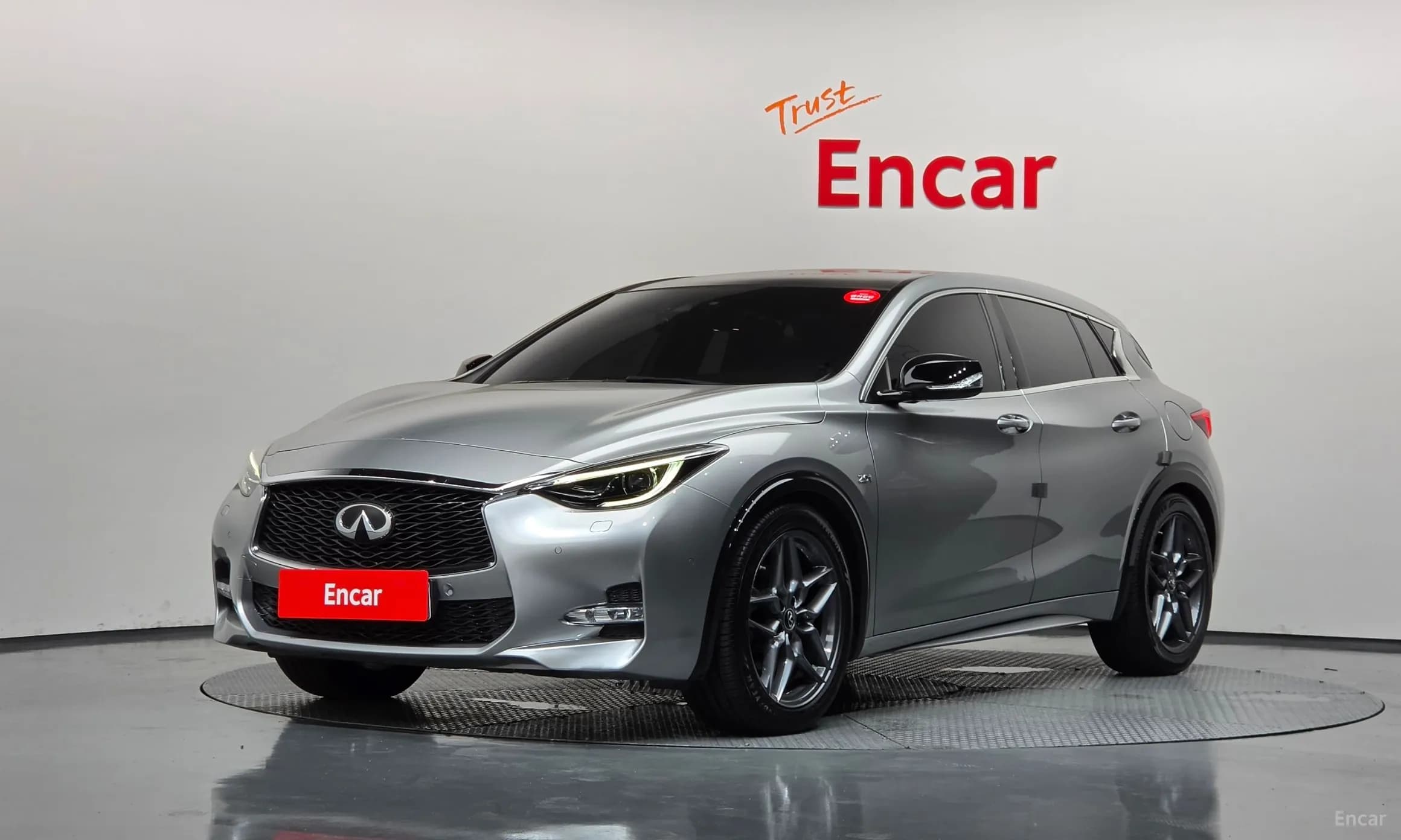 Q30