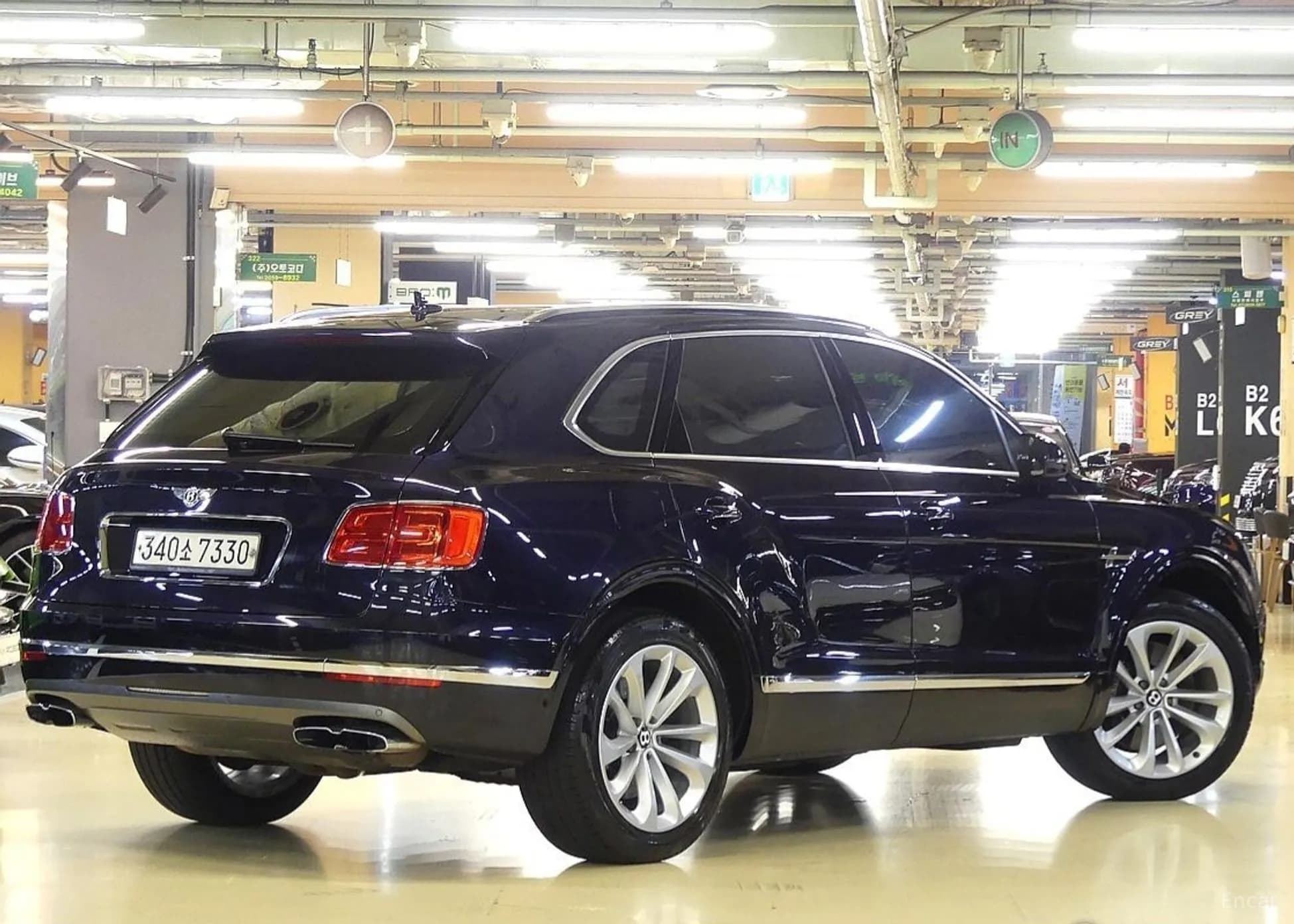 Bentayga