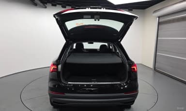 Q3 (F3)
