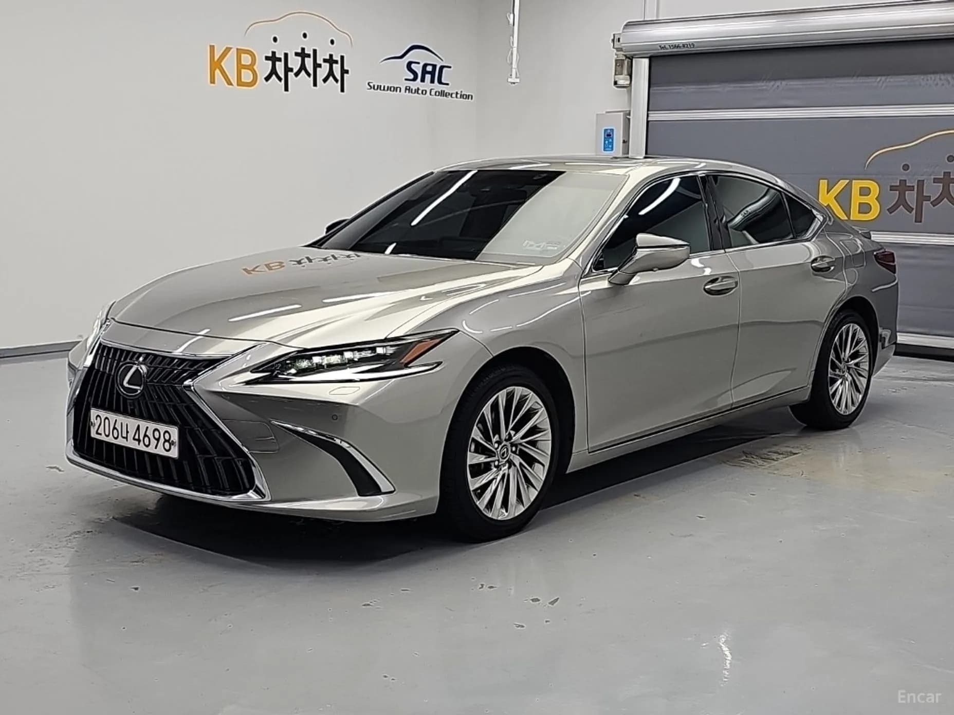 ES300h 7th Generation