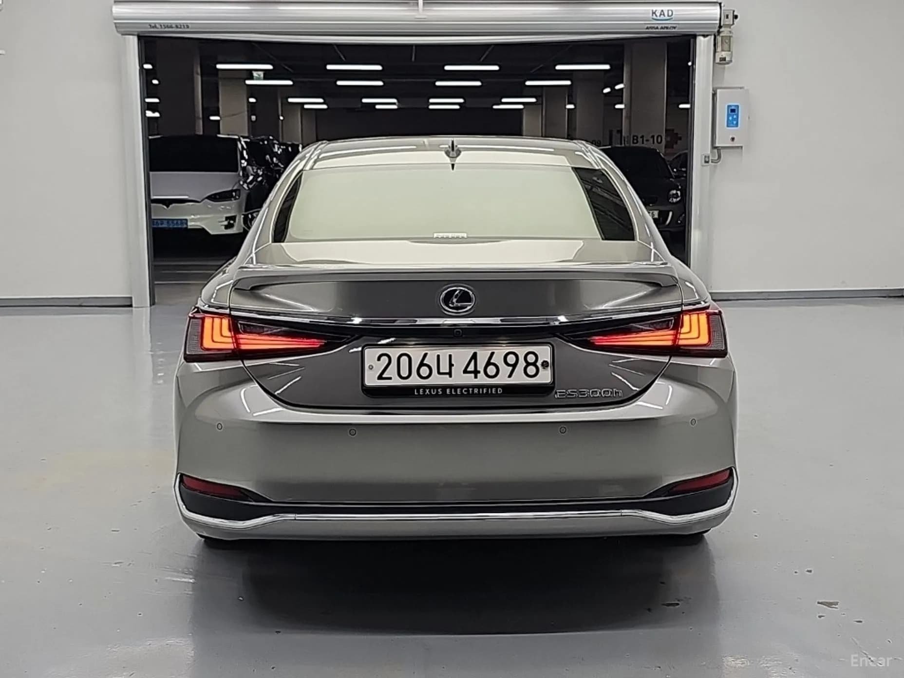 ES300h 7th Generation
