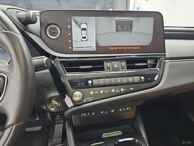 ES300h 7th Generation