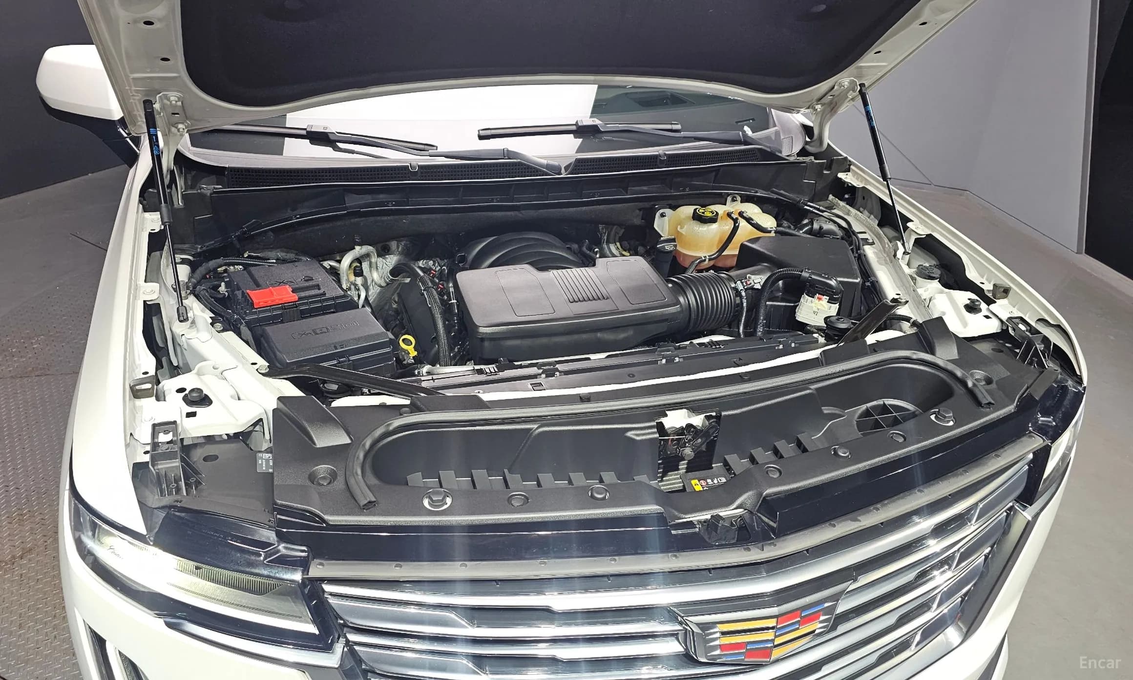 Escalade 5th Generation