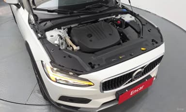 V90 Cross Country