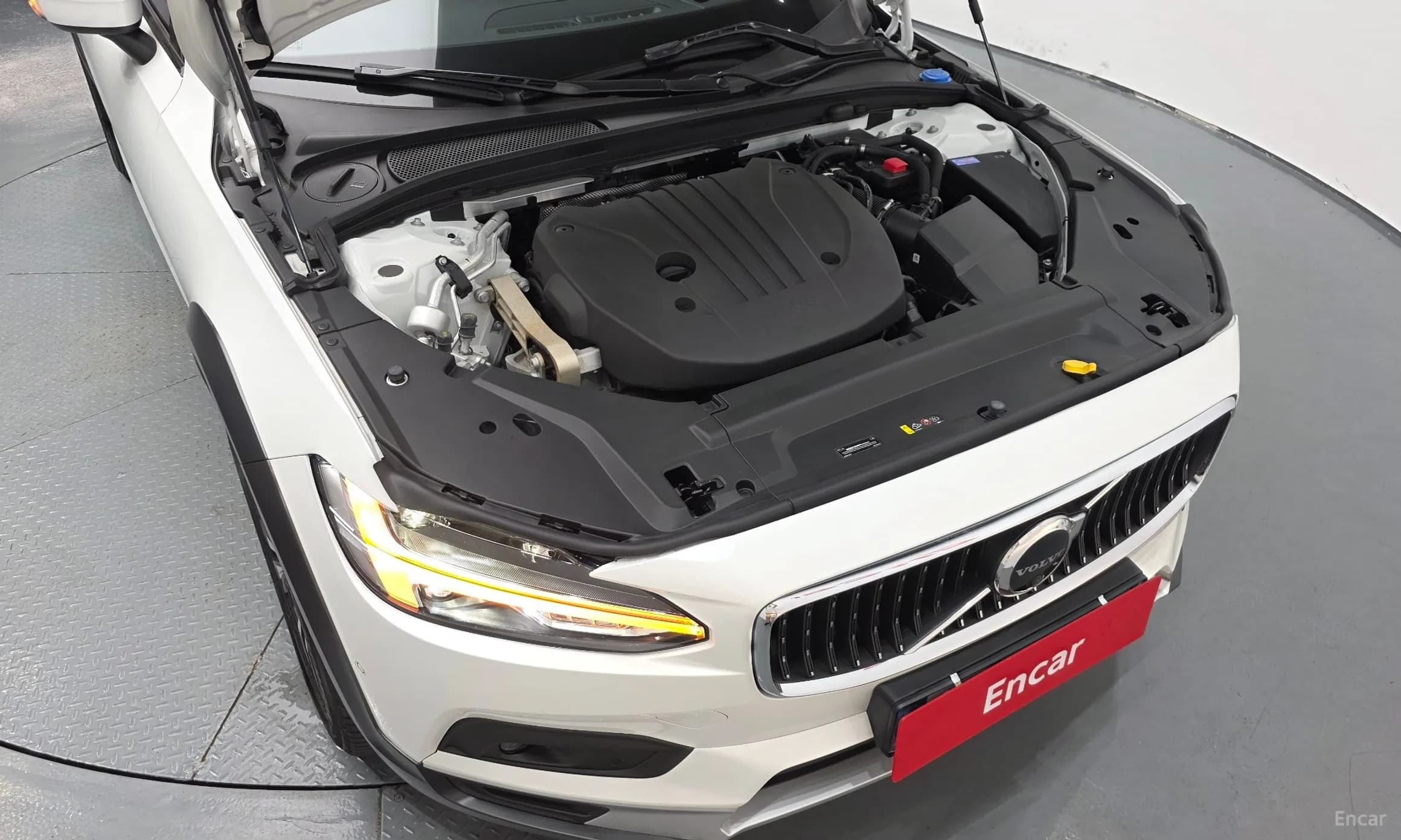 V90 Cross Country