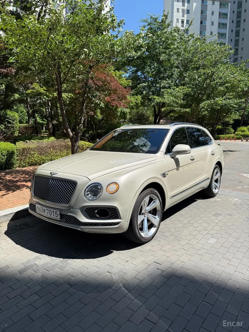 Bentayga