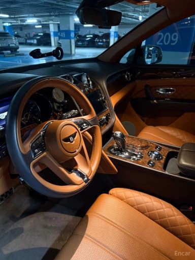 Bentayga