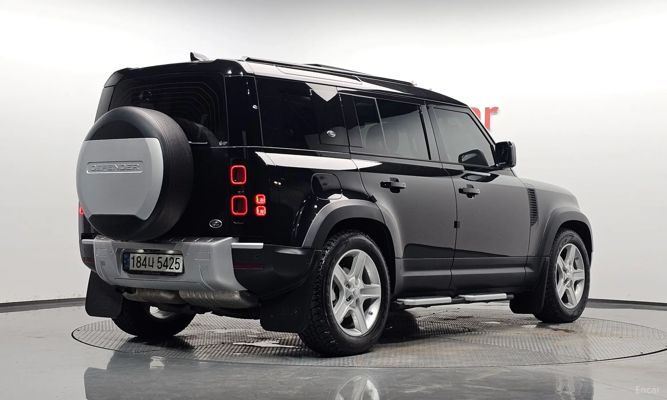 Defender (L663)