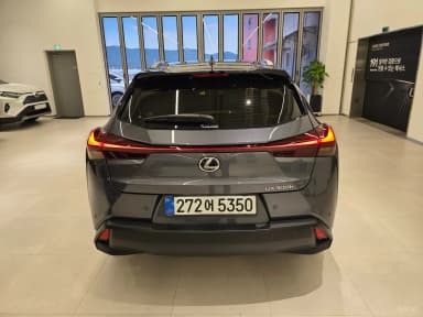UX300h