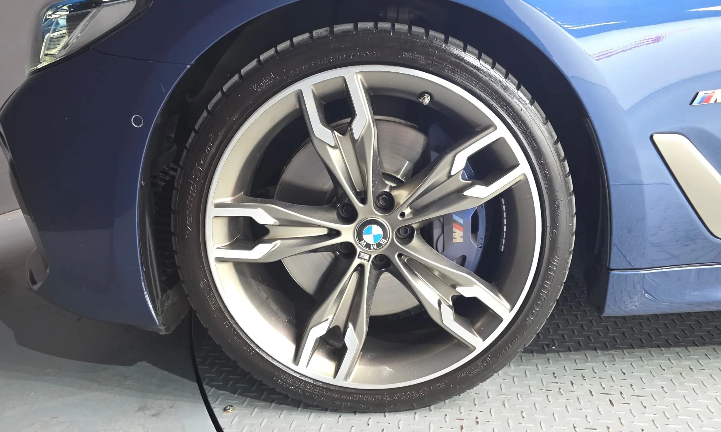 5 Series (G30)