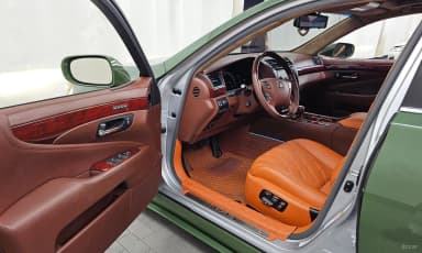 LS600hL