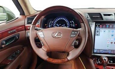 LS600hL