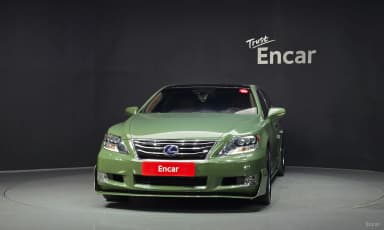 LS600hL