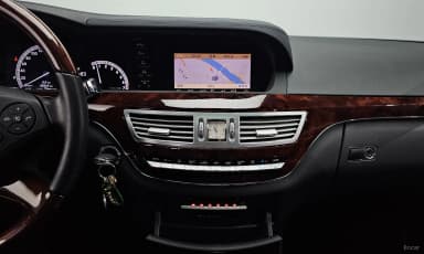 S-Class W221