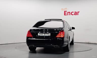 S-Class W221