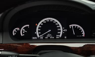 S-Class W221