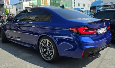 M5 (F90)