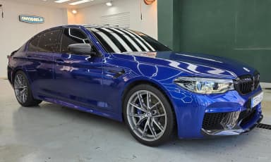 M5 (F90)