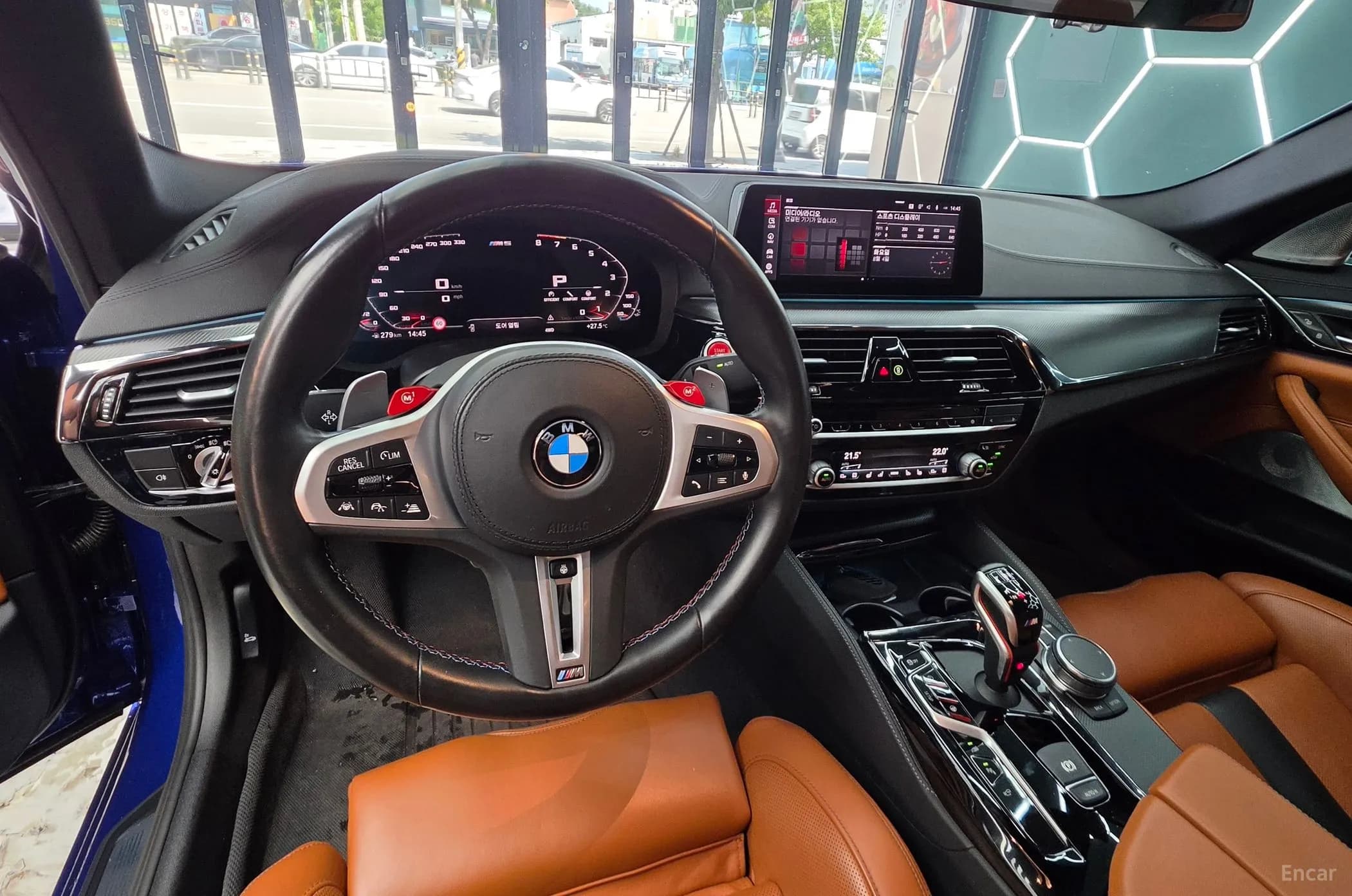 M5 (F90)