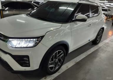 Berry New Tivoli