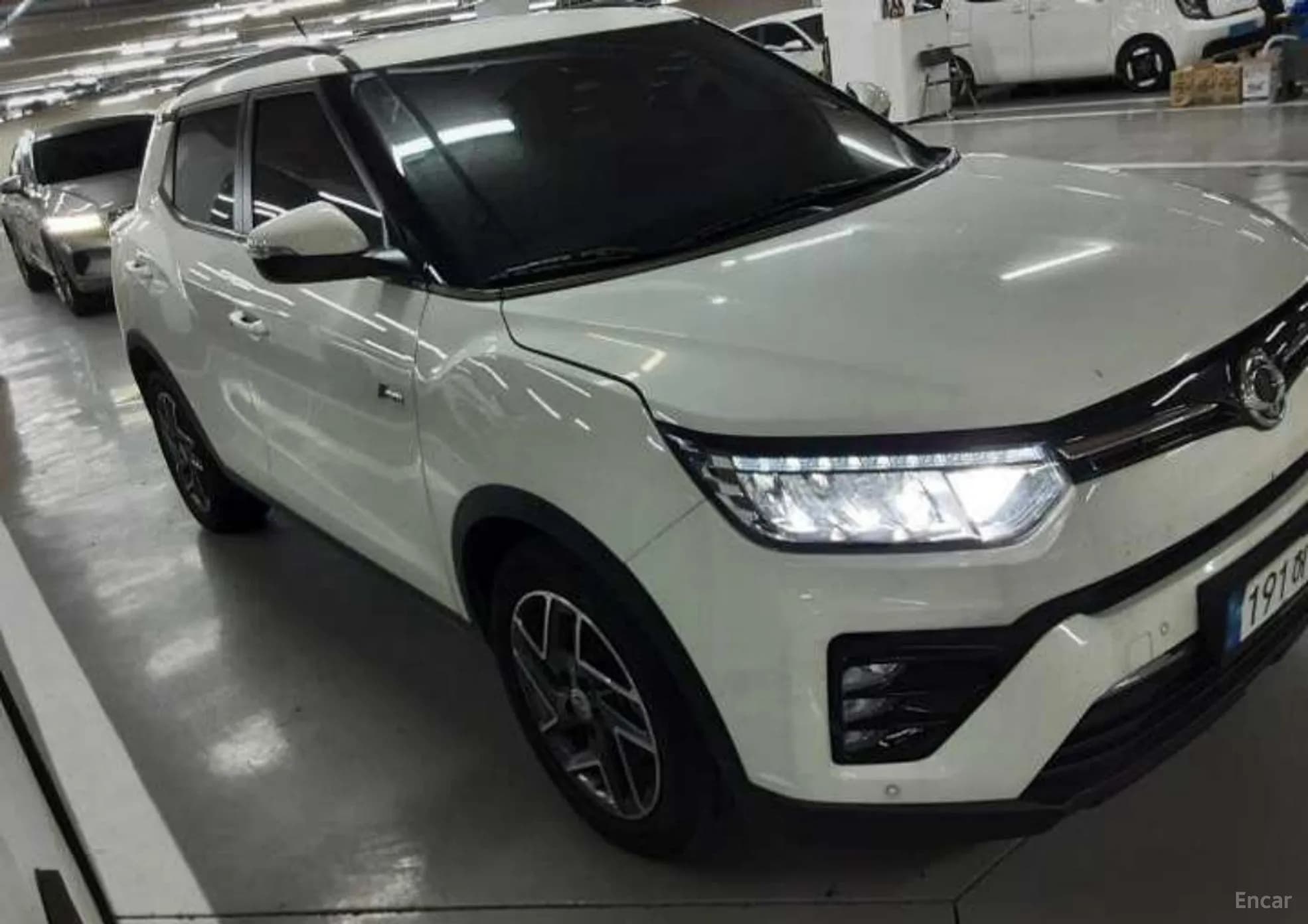 Berry New Tivoli