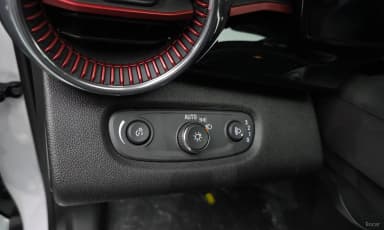 Trax Crossover