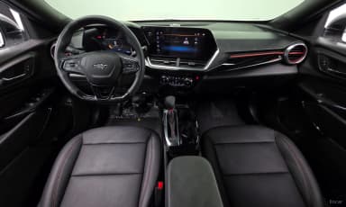 Trax Crossover