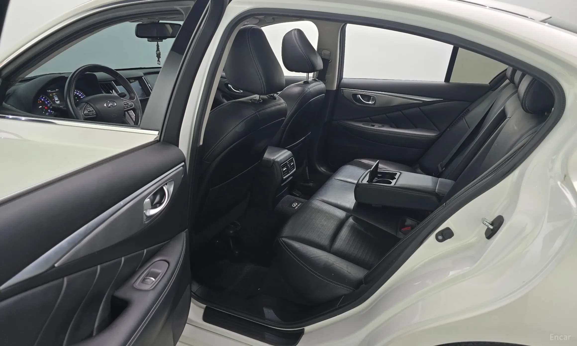 Q50