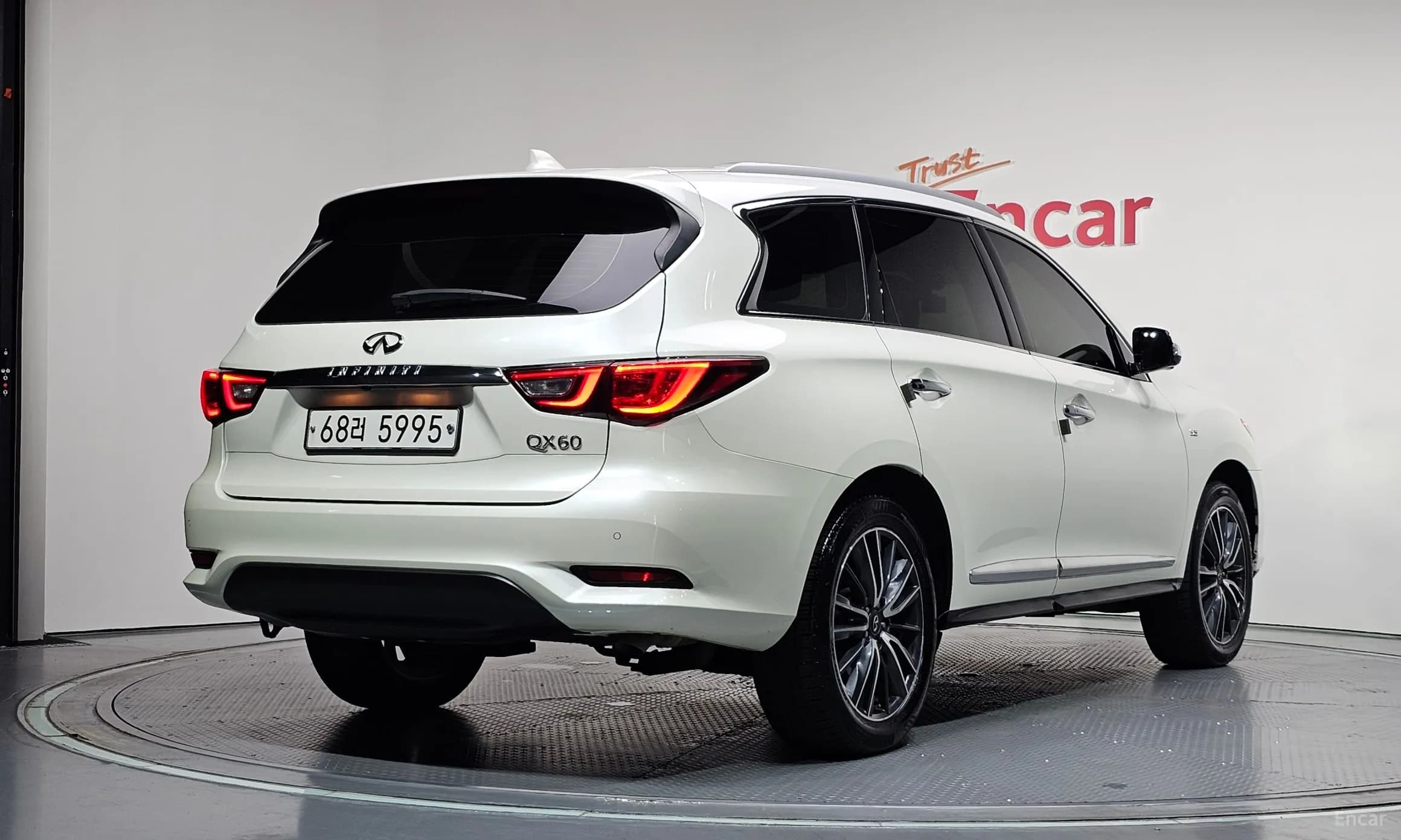 QX60