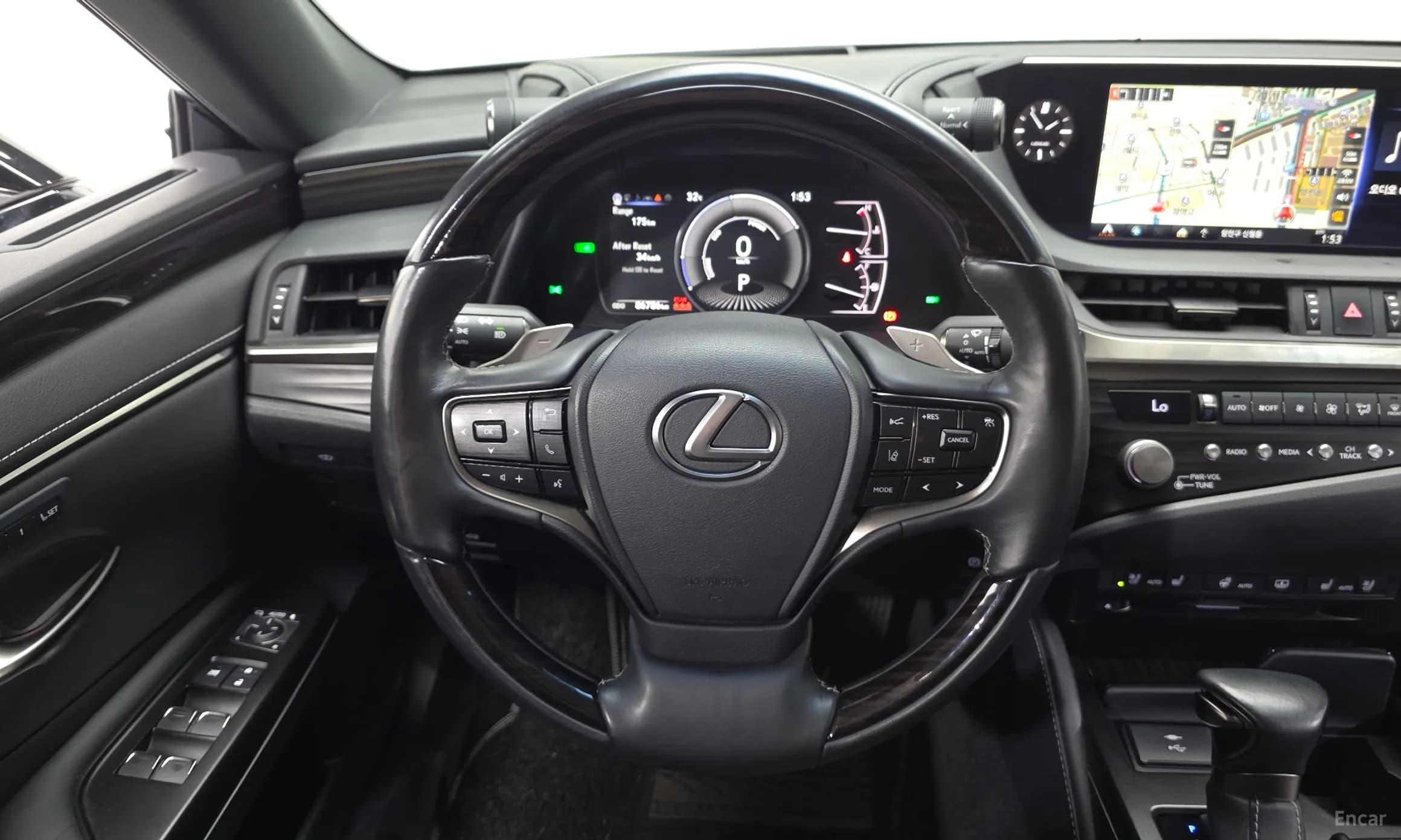 ES300h 7th Generation
