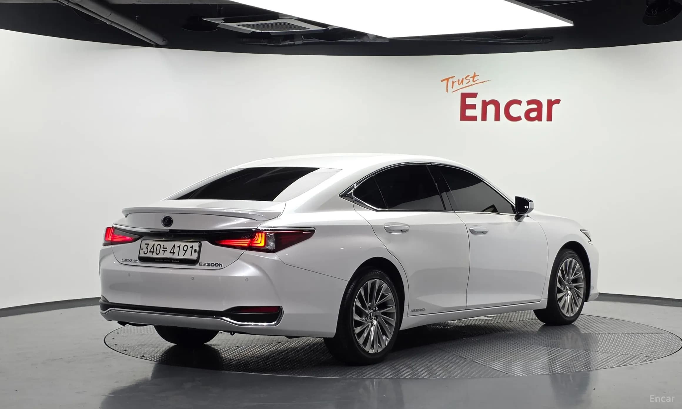 ES300h 7th Generation