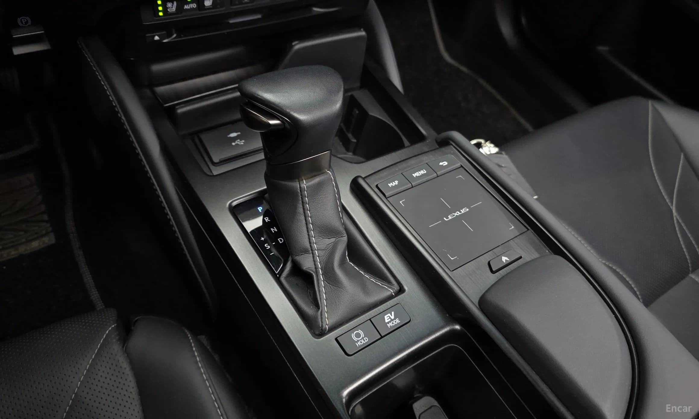 ES300h 7th Generation