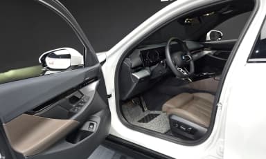 5 Series (G60)