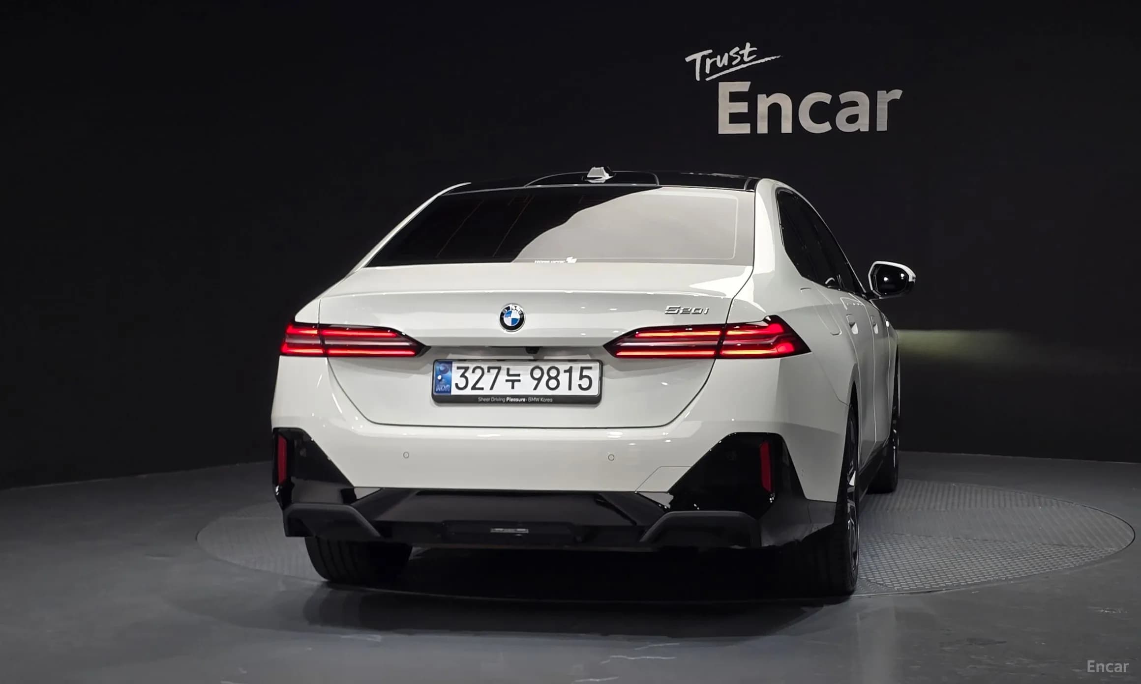 5 Series (G60)