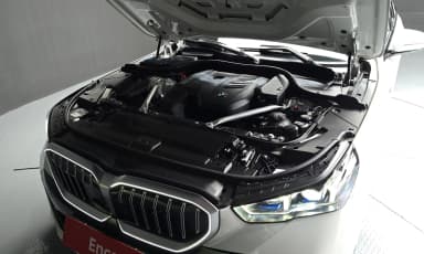 5 Series (G60)
