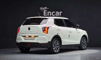 Berry New Tivoli