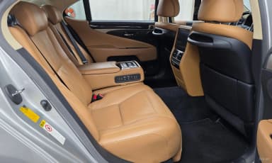 LS460L