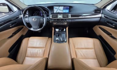 LS460L